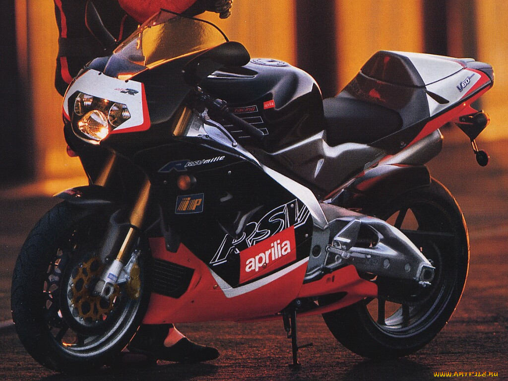 aprilia, rsv, 1000r, 